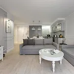 Aura - Riverside & Parking By Downtown شقة فندقية غدانسك