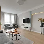 Aura - Riverside & Parking By Downtown 4*
