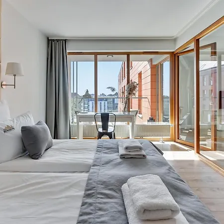 Aura - Riverside & Parking By Downtown グダニスク