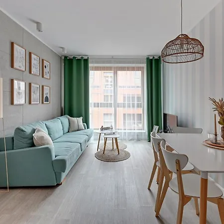 Aparthotel Aura - Riverside & Parking By Downtown