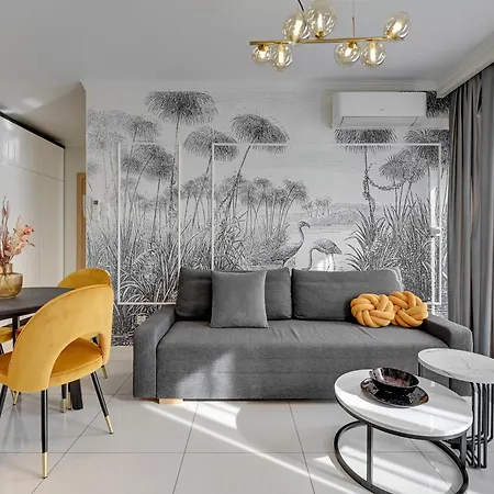 Aura - Riverside & Parking By Downtown Aparthotel 4*