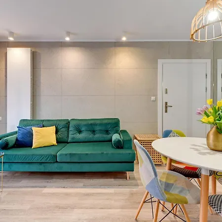Aura - Riverside & Parking By Downtown Apartment Gdansk