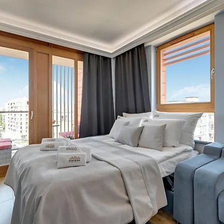 Aura - Riverside & Parking By Downtown Apartment Gdansk