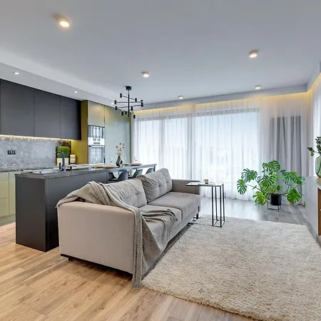 Aura - Riverside & Parking By Downtown Aparthotel