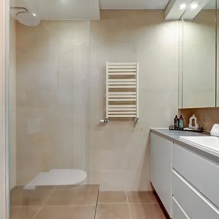 Aura - Riverside & Parking By Downtown 4* Danzica
