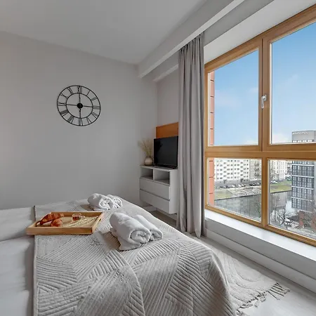Aura - Riverside & Parking By Downtown Danzica