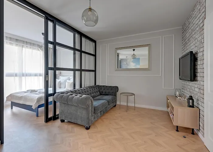 Aura - Riverside & Parking By Downtown Aparthotel