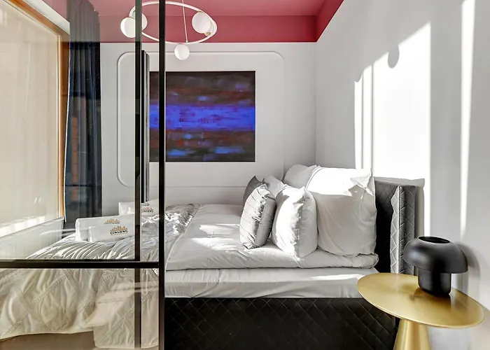 Aparthotel Aura - Riverside & Parking By Downtown Danzig